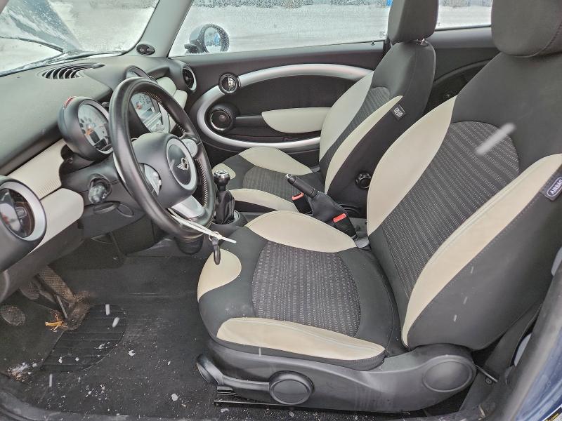 Photo 7 from auction – 2010 MINI COOPER with VIN WMWMF3C54ATZ25905