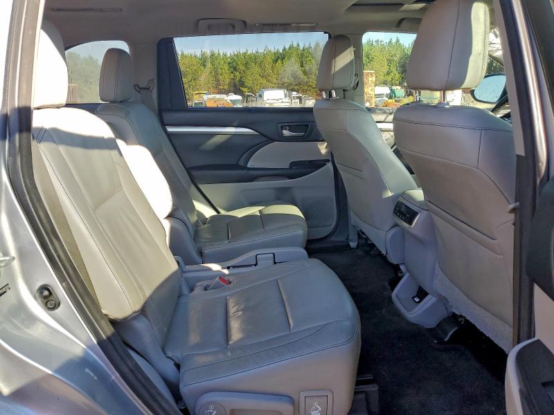 Photo 10 from auction – 2014 TOYOTA HIGHLANDER with VIN 5TDKKRFH1ES021514