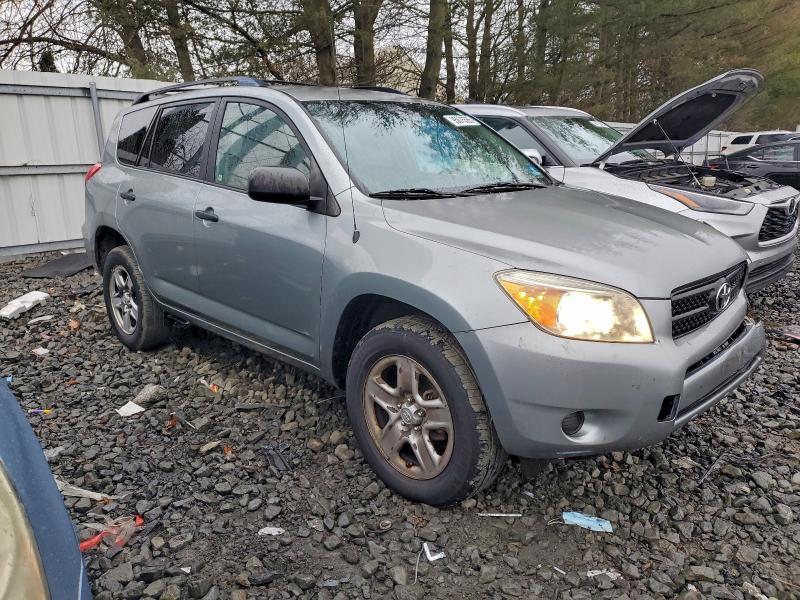 Photo 4 from auction – 2006 TOYOTA RAV4 with VIN JTMBD33V066021264