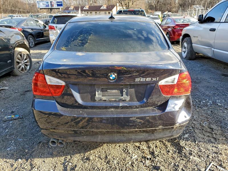 Photo 6 from auction – 2008 BMW 328 XI with VIN WBAVC935X8K041497