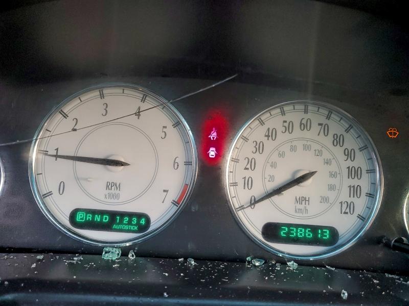 Photo 9 from auction – 2000 CHRYSLER 300M with VIN 2C3HE66G4YH382962