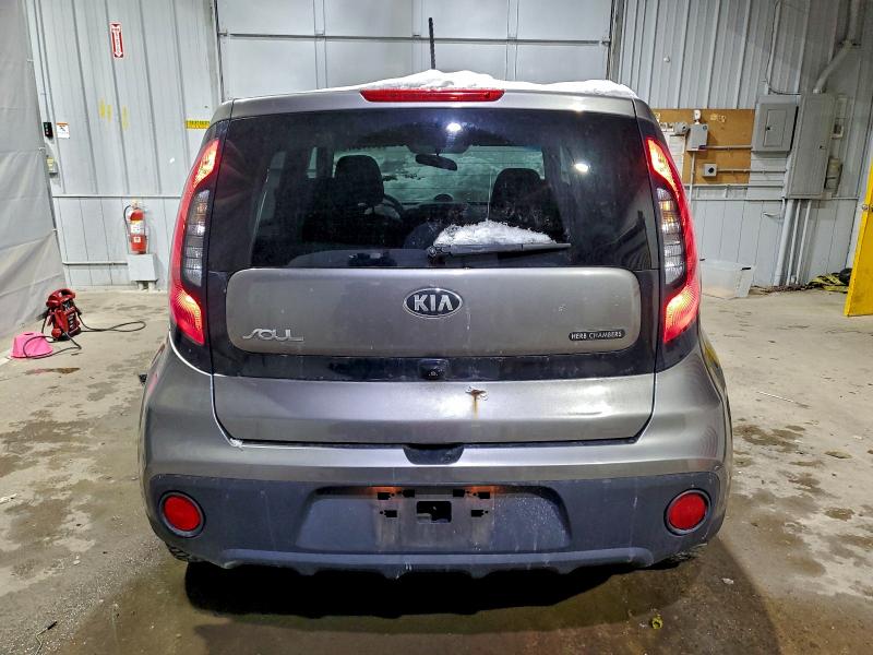 Photo 6 from auction – 2017 KIA SOUL with VIN KNDJN2A26H7494093