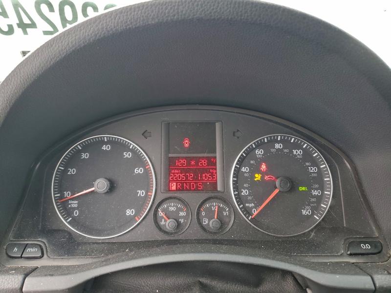 Photo 9 from auction – 2006 VOLKSWAGEN JETTA 2.5 with VIN 3VWSF71K76M805464
