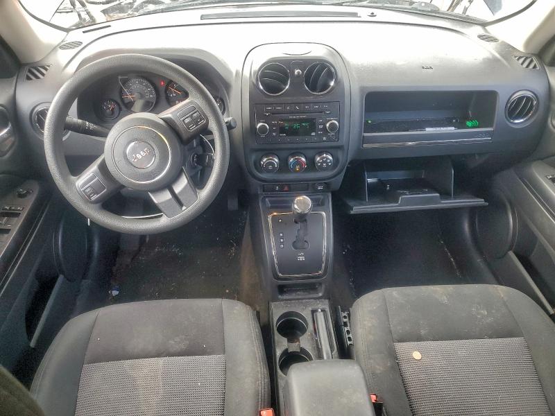 Photo 8 from auction – 2017 JEEP PATRIOT SP with VIN 1C4NJPBB9HD157637