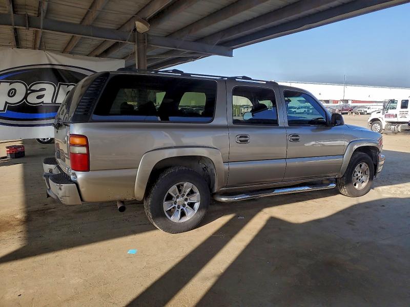 Photo 3 from auction – 2003 CHEVROLET SUBURBAN K with VIN 3GNFK16T73G176904
