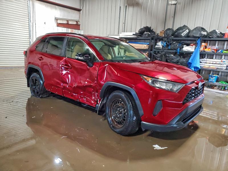 Photo 4 from auction – 2019 TOYOTA RAV4 LE with VIN JTMG1RFV6KJ019314