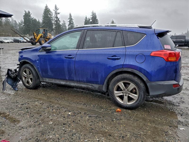 Photo 2 from auction – 2015 TOYOTA RAV4 XLE with VIN 2T3RFREV6FW322600
