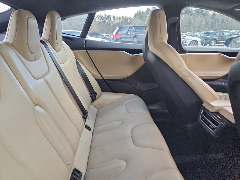 Photo 10 from auction – 2016 TESLA MODEL S with VIN 5YJSA1E26GF144265