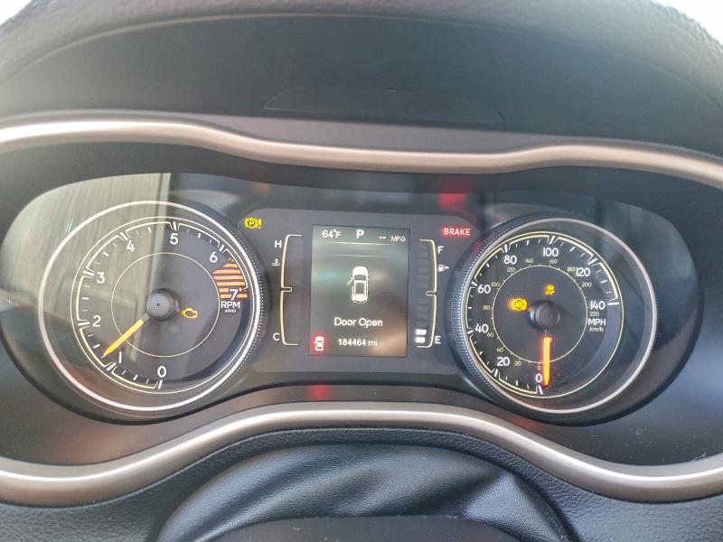 Photo 9 from auction – 2016 JEEP CHEROKEE L with VIN 1C4PJLCB8GW292014