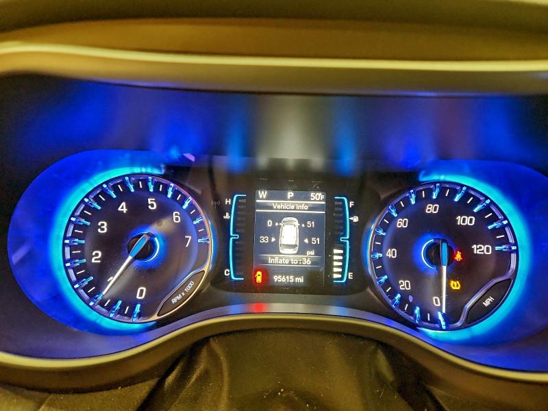 Photo 9 from auction – 2017 CHRYSLER PACIFICA T with VIN 2C4RC1BG0HR748120