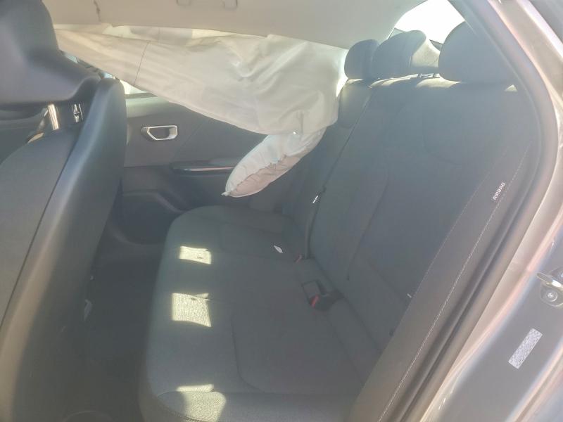 Photo 10 from auction – 2025 KIA K4 LX with VIN 3KPFT4DEXSE199759