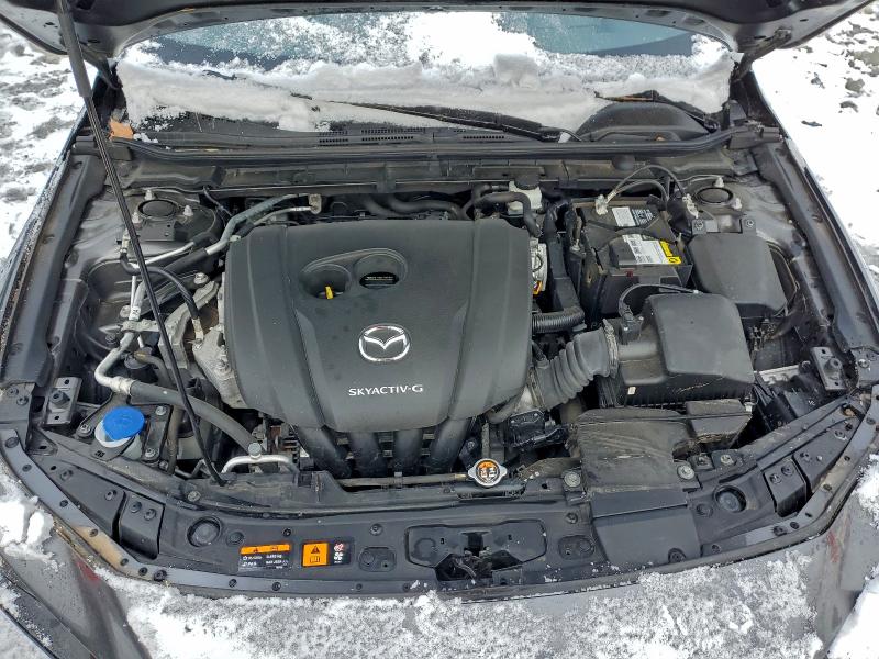 Photo 11 from auction – 2019 MAZDA 3 PREMIUM with VIN JM1BPANM5K1116958