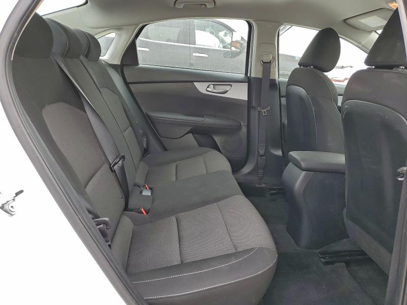 Photo 10 from auction – 2024 KIA FORTE with VIN 3KPF24AD5RE792597