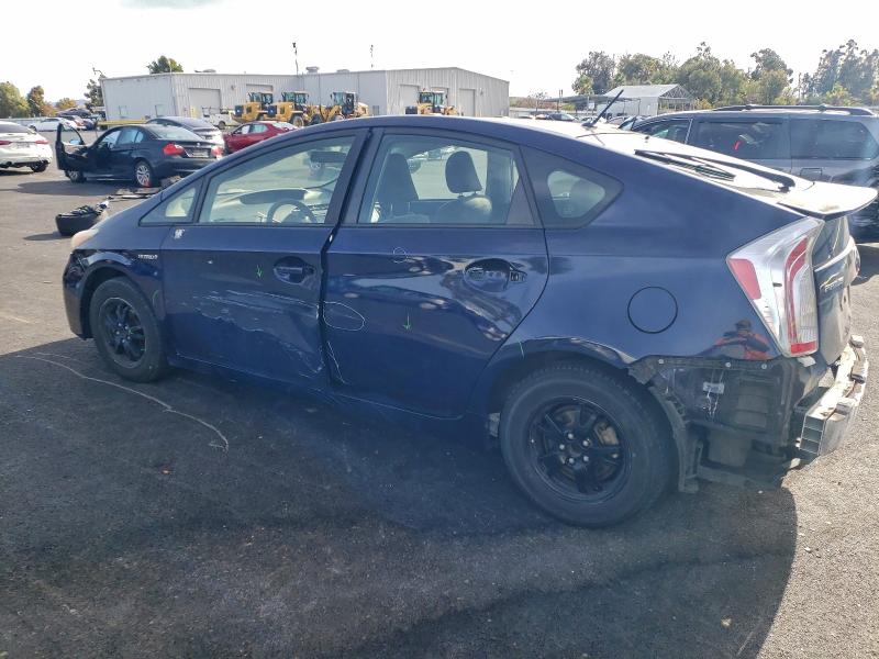 Фото 2 с аукциона – 2013 TOYOTA PRIUS с VIN JTDKN3DU5D0338928