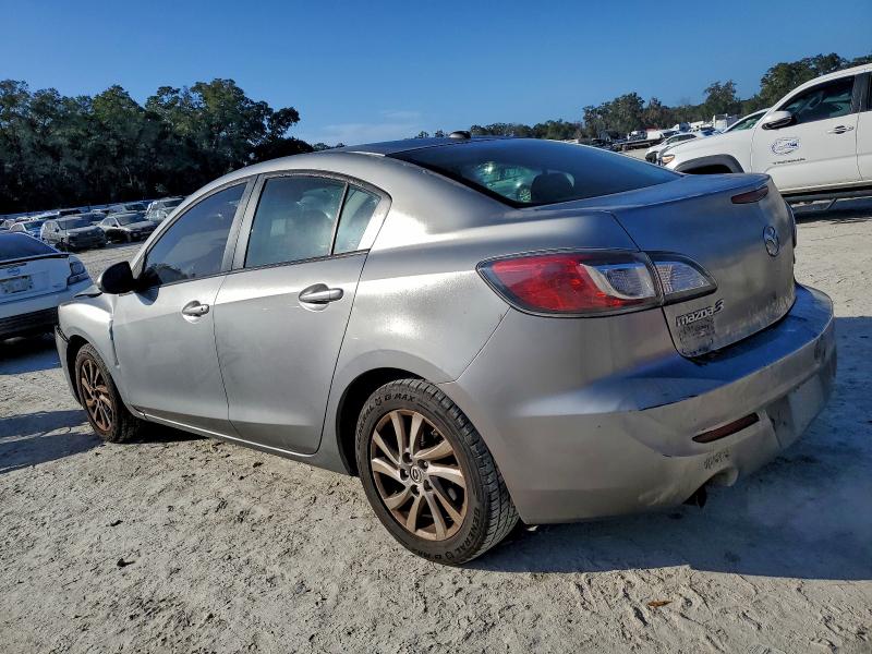 Photo 2 from auction – 2012 MAZDA 3 I with VIN JM1BL1W7XC1668803