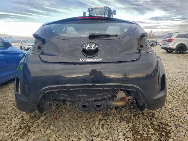 Photo 6 from auction – 2013 HYUNDAI VELOSTER with VIN KMHTC6ADXDU144724