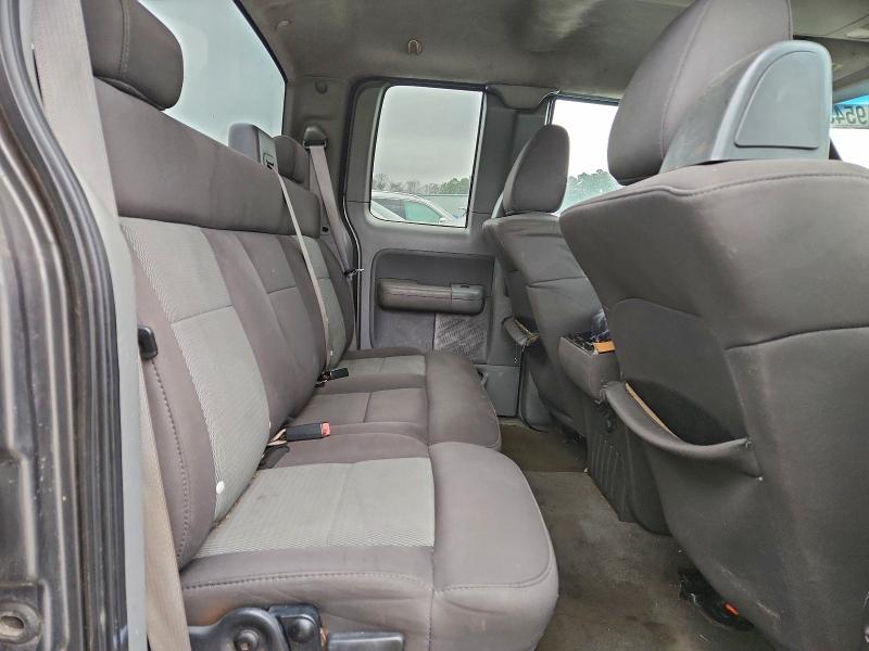 Photo 10 from auction – 2005 FORD F150 with VIN 1FTRX12W05NB39873