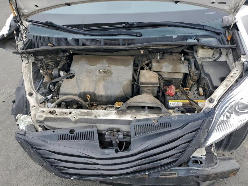 Photo 12 from auction – 2014 TOYOTA SIENNA LE with VIN 5TDKK3DC7ES494628