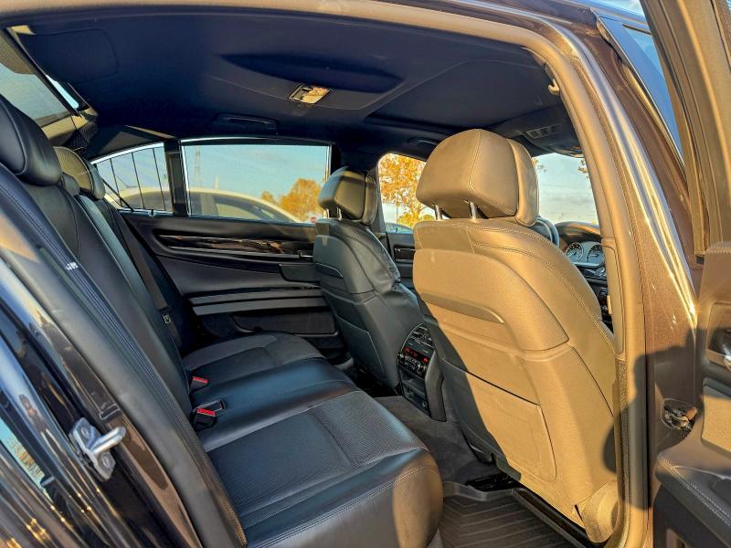 Photo 6 from auction – 2013 BMW 750 XI with VIN WBAYB6C54DD223855