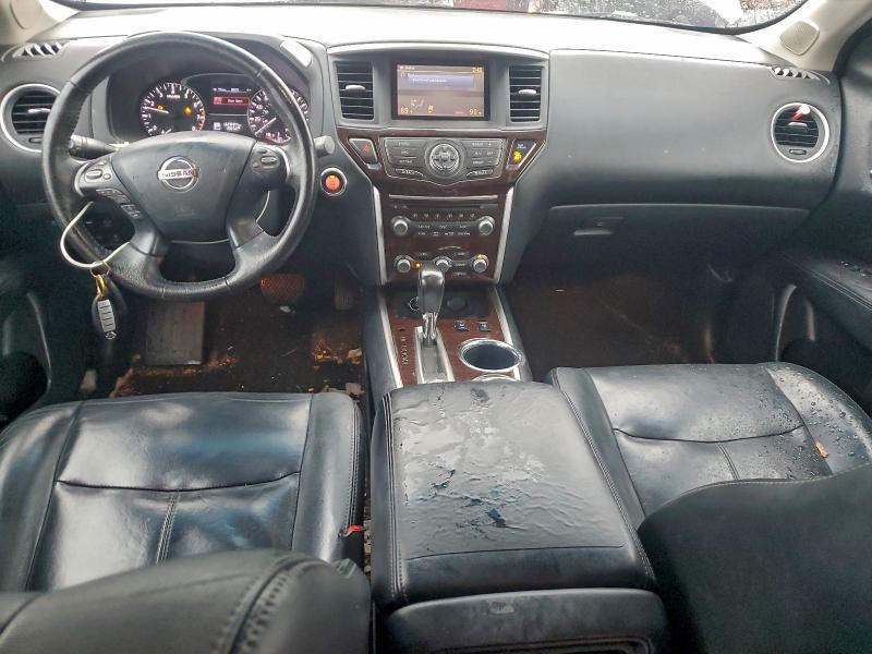 Photo 8 from auction – 2013 NISSAN PATHFINDER with VIN 5N1AR2MM0DC617014