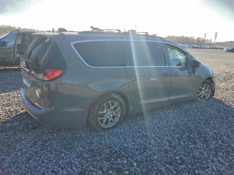 Photo 3 from auction – 2021 CHRYSLER PACIFICA T with VIN 2C4RC1FG2MR550188