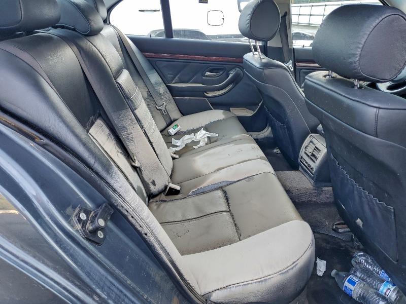 Photo 10 from auction – 2000 BMW 528 I AUTO with VIN WBADM6346YGV03443
