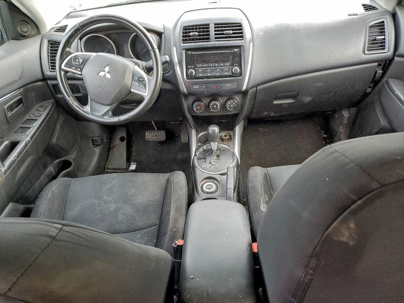Photo 8 from auction – 2014 MITSUBISHI OUTLANDER with VIN 4A4AR3AU8EE028953