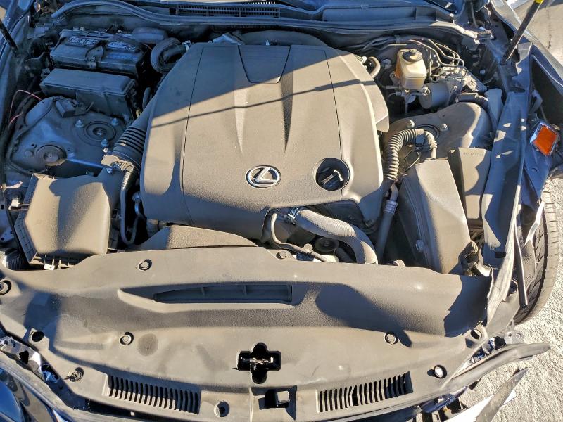 Photo 11 from auction – 2014 LEXUS IS 250 with VIN JTHBF1D20E5010335