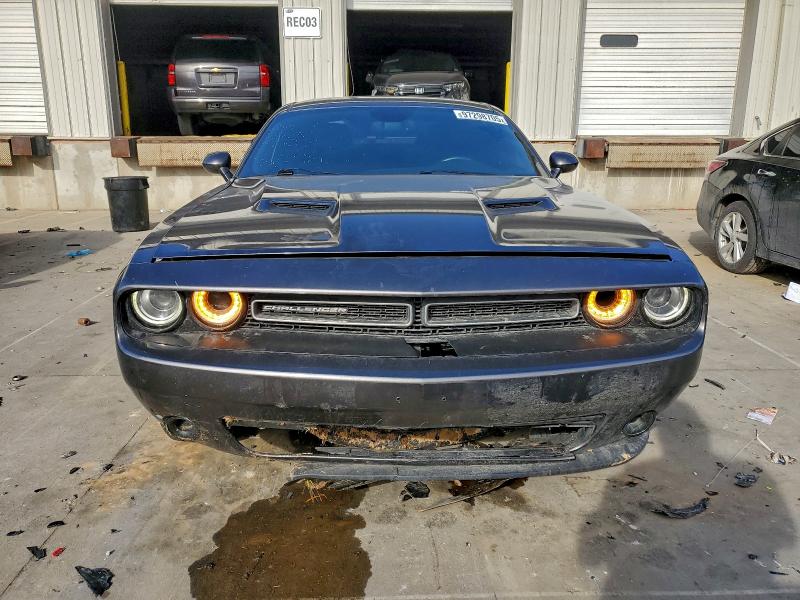 Photo 5 from auction – 2016 DODGE CHALLENGER with VIN 2C3CDZAG2GH337118