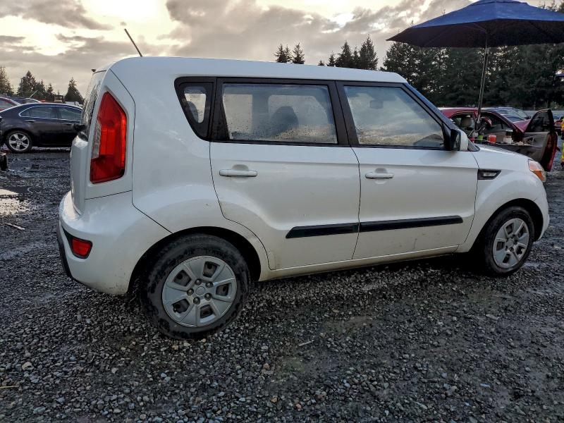 Photo 3 from auction – 2012 KIA SOUL with VIN KNDJT2A52C7435650