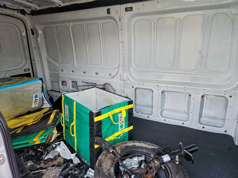 Photo 11 from auction – 2025 FORD TRANSIT T- with VIN 1FTBR1C80SKB05845