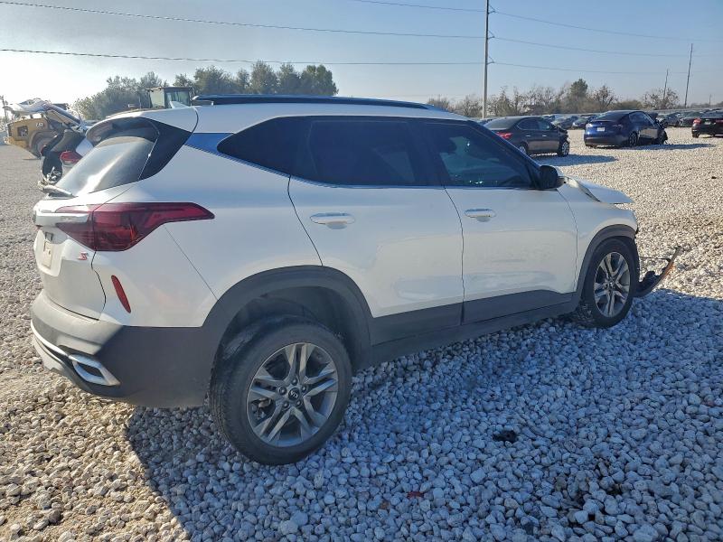 Photo 3 from auction – 2021 KIA SELTOS S with VIN KNDEU2AA3M7196039