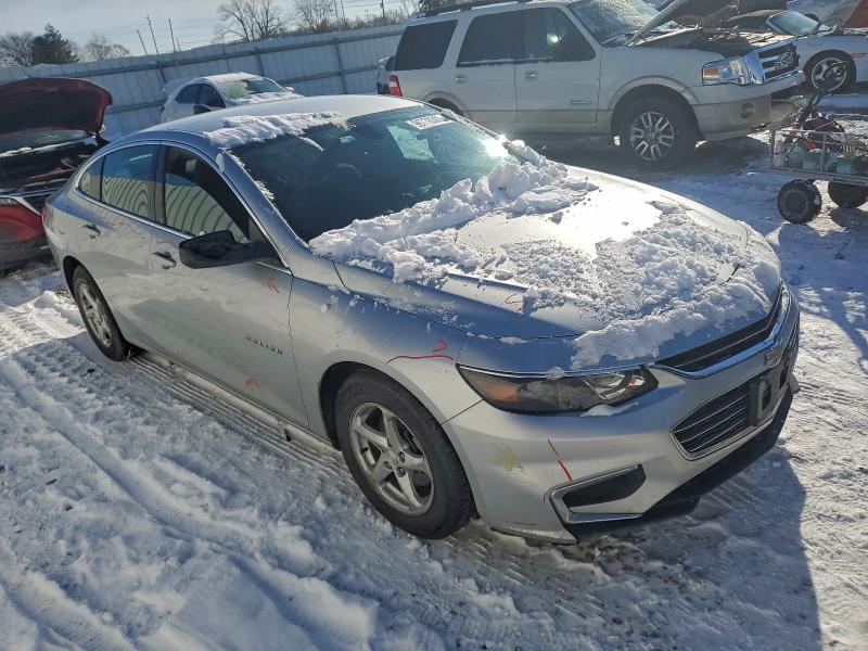 Photo 4 from auction – 2017 CHEVROLET MALIBU LS with VIN 1G1ZB5ST8HF278765