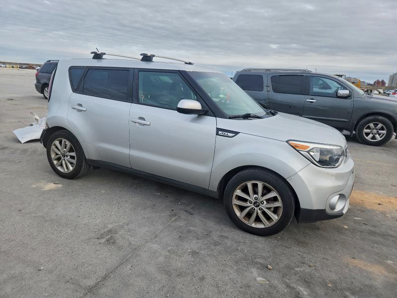 Photo 4 from auction – 2018 KIA SOUL + with VIN KNDJP3A5XJ7504706