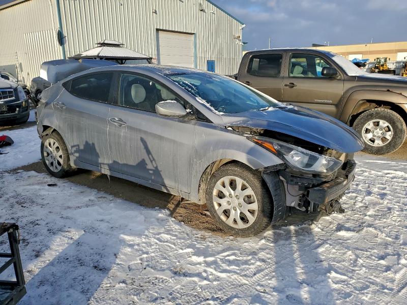 Photo 4 from auction – 2016 HYUNDAI ELANTRA SE with VIN 5NPDH4AE6GH697893