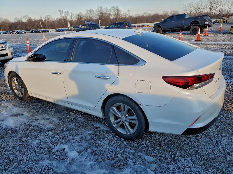 Photo 2 from auction – 2018 HYUNDAI SONATA with VIN 5NPE34AF4JH719246