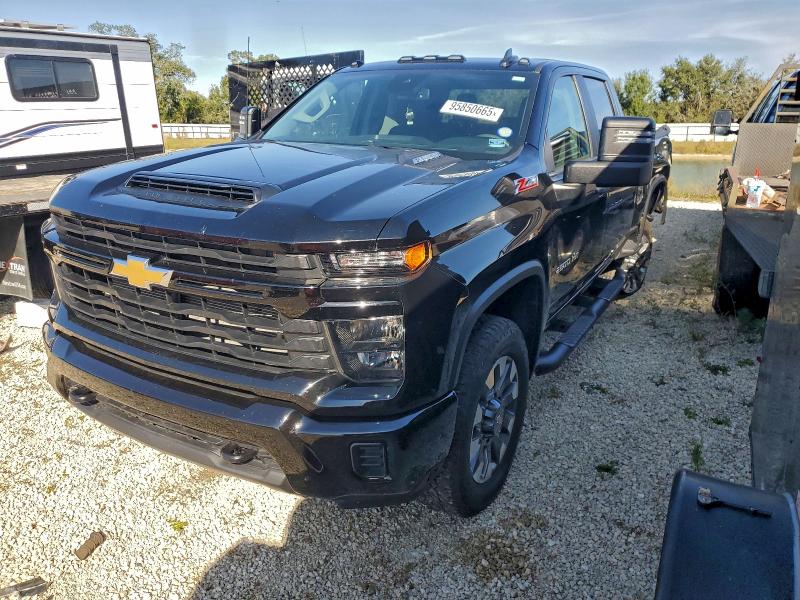 CHEVROLET SILVERADO 2024 with VIN 1GC4YMEY3RF185199 - Photo from auction