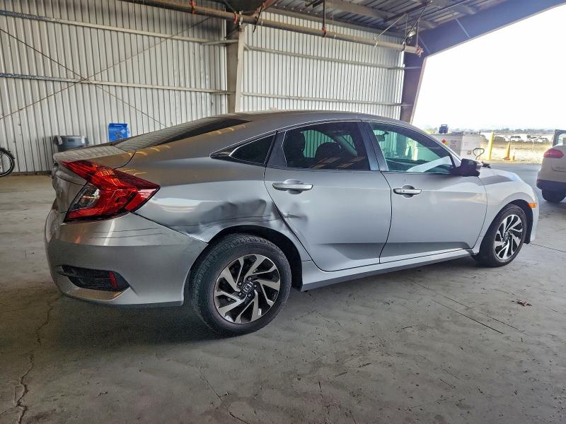Zdjęcie 3 z aukcji – 2016 HONDA CIVIC EX z VIN 2HGFC2F75GH571752