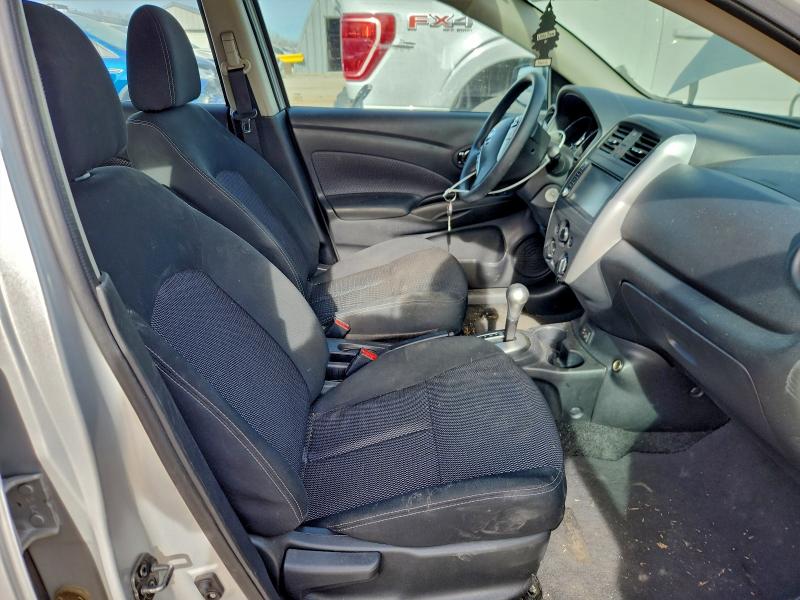 Photo 7 from auction – 2019 NISSAN VERSA S with VIN 3N1CN7AP2KL838655