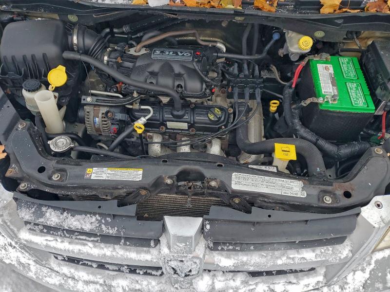 Photo 12 from auction – 2010 DODGE GRAND CARA with VIN 2D4RN4DE4AR163203