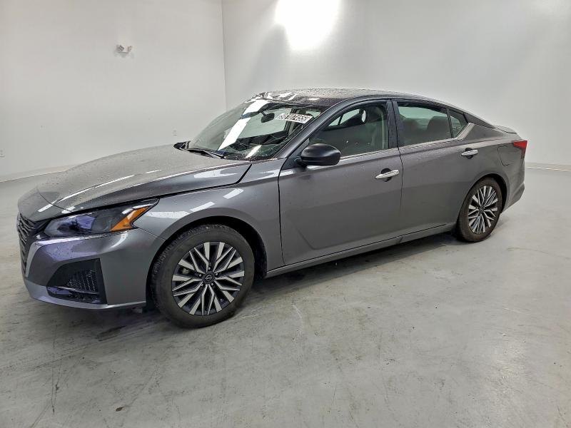 NISSAN ALTIMA SV 2025 with VIN 1N4BL4DV0SN404277 - Photo from auction
