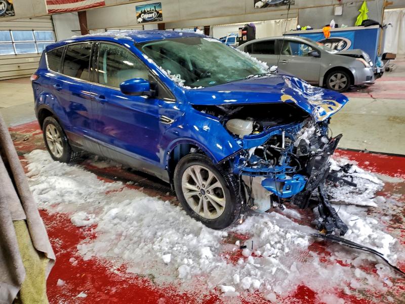 Photo 4 from auction – 2017 FORD ESCAPE SE with VIN 1FMCU9GD4HUB87399