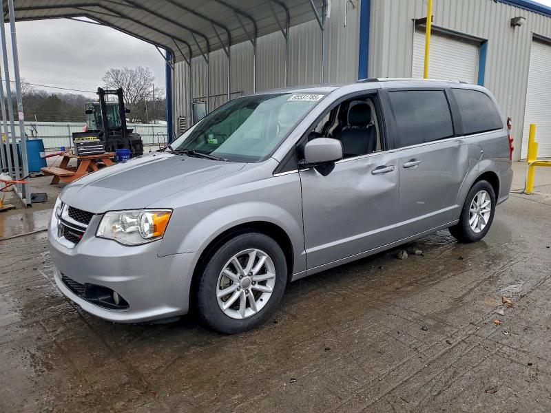 DODGE GRAND CARA 2018 with VIN 2C4RDGCG4JR268666 - Photo from auction