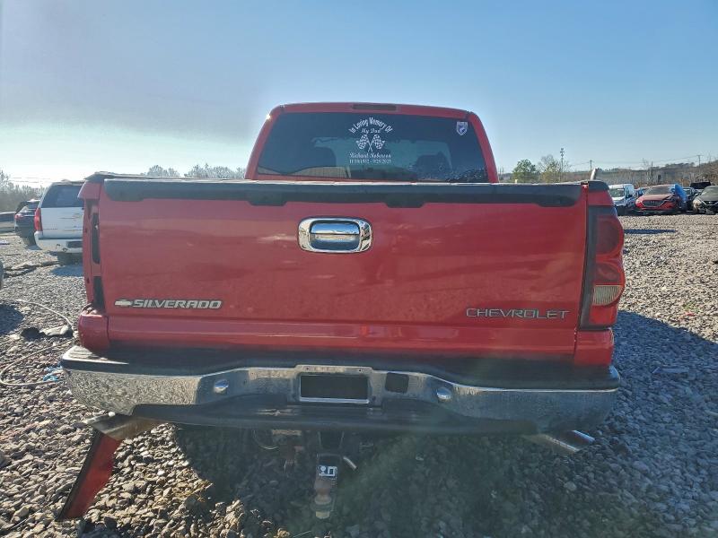 Photo 6 from auction – 2004 CHEVROLET SILVERADO with VIN 1GCEK19T14E395656