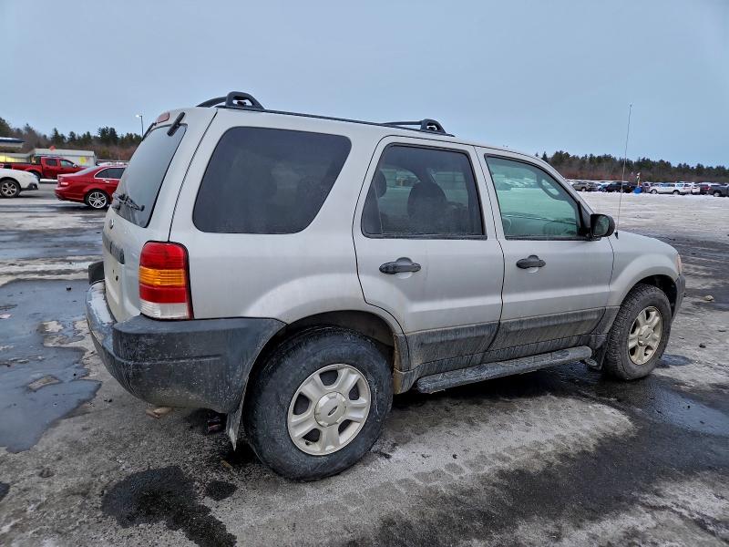 Photo 3 from auction – 2003 FORD ESCAPE XLT with VIN 1FMYU93133KB85553