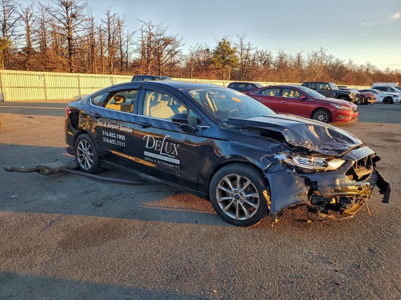 Photo 4 from auction – 2017 FORD FUSION SE with VIN 3FA6P0H79HR235361