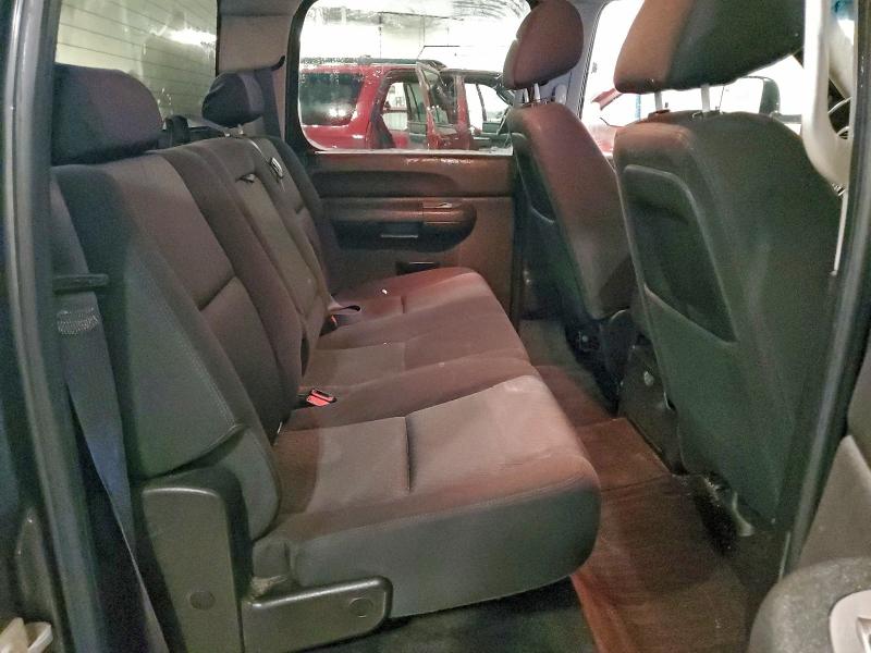 Photo 10 from auction – 2011 GMC SIERRA K15 with VIN 3GTP2VE34BG219647