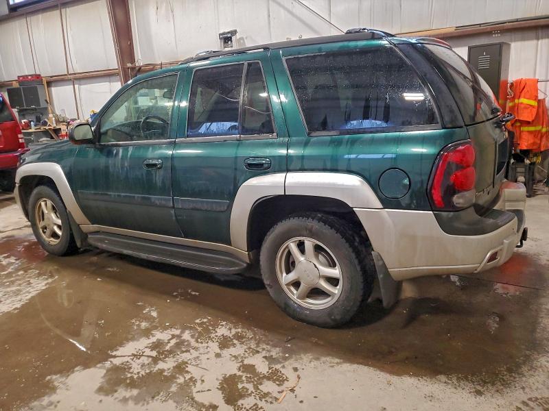 Photo 2 from auction – 2005 CHEVROLET TRAILBLAZER with VIN 1GNDT13S252280762
