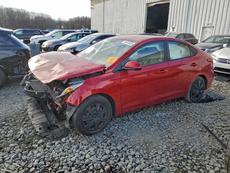 HYUNDAI ACCENT SE 2019 with VIN 3KPC24A3XKE065035 - Photo from auction