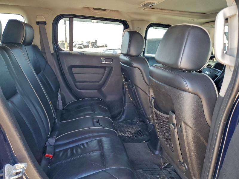 Photo 10 from auction – 2007 HUMMER H3 with VIN 5GTDN13E778114467